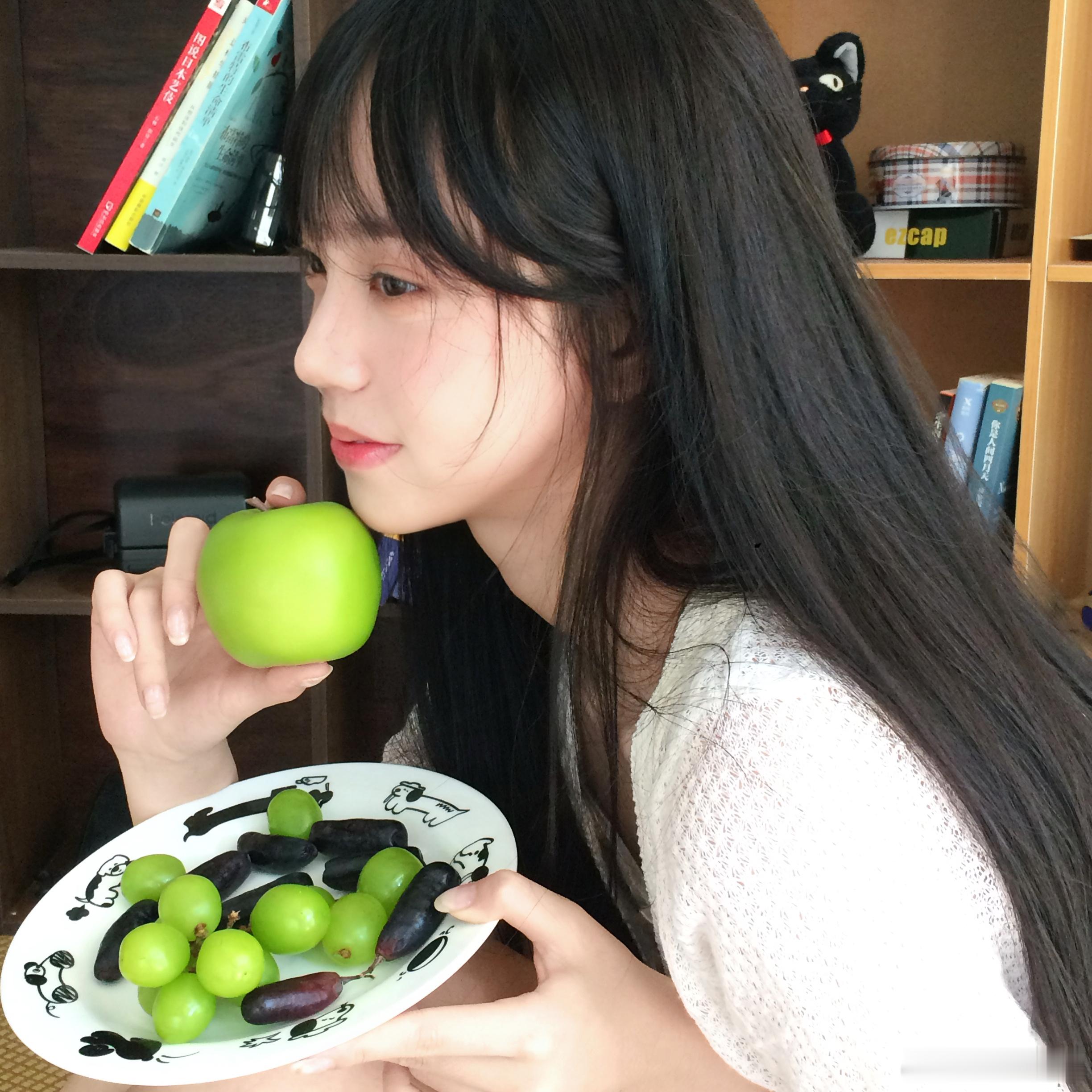 青苹果🍏上海约拍少女写真