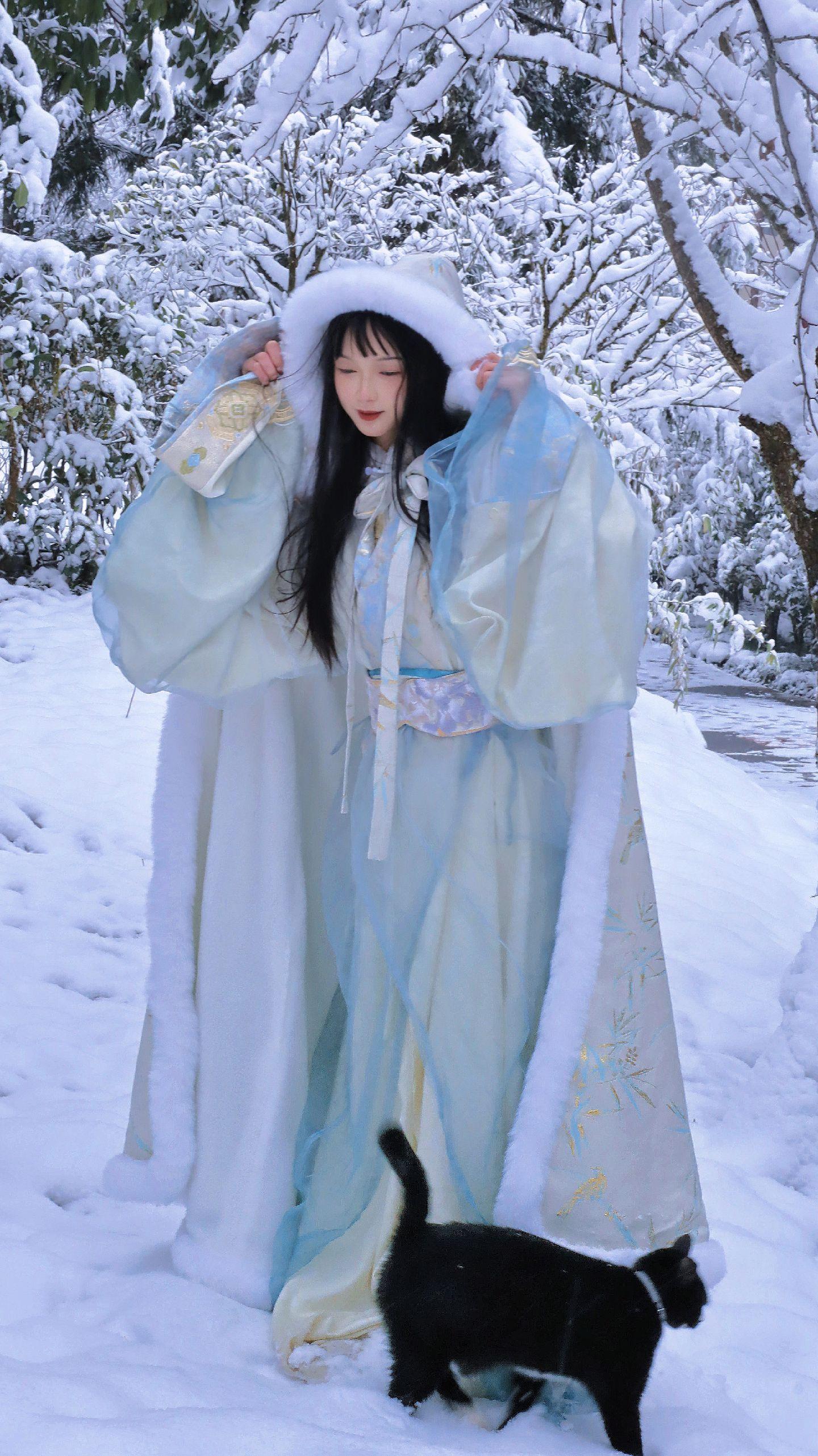 新年快乐家人们！新年快乐呀家人们，去年给海螺肉的图上了两次围脖热搜又上...