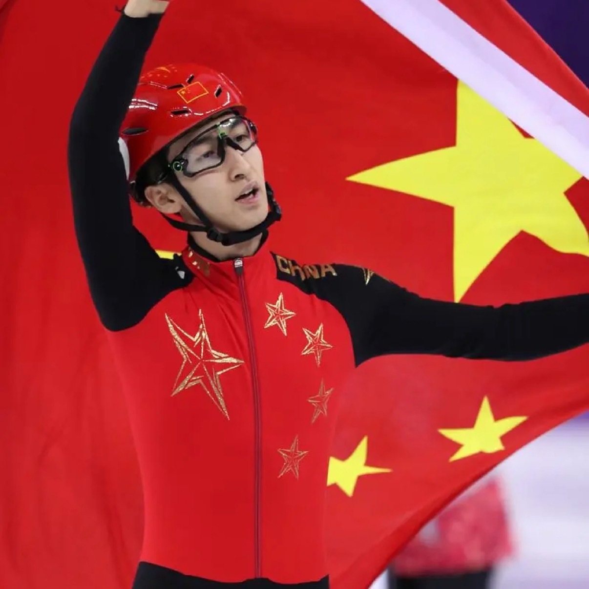 冰场是武大靖的主场冰面为疆，冰刀为刃，冰场从来都是武大靖的主场！ 