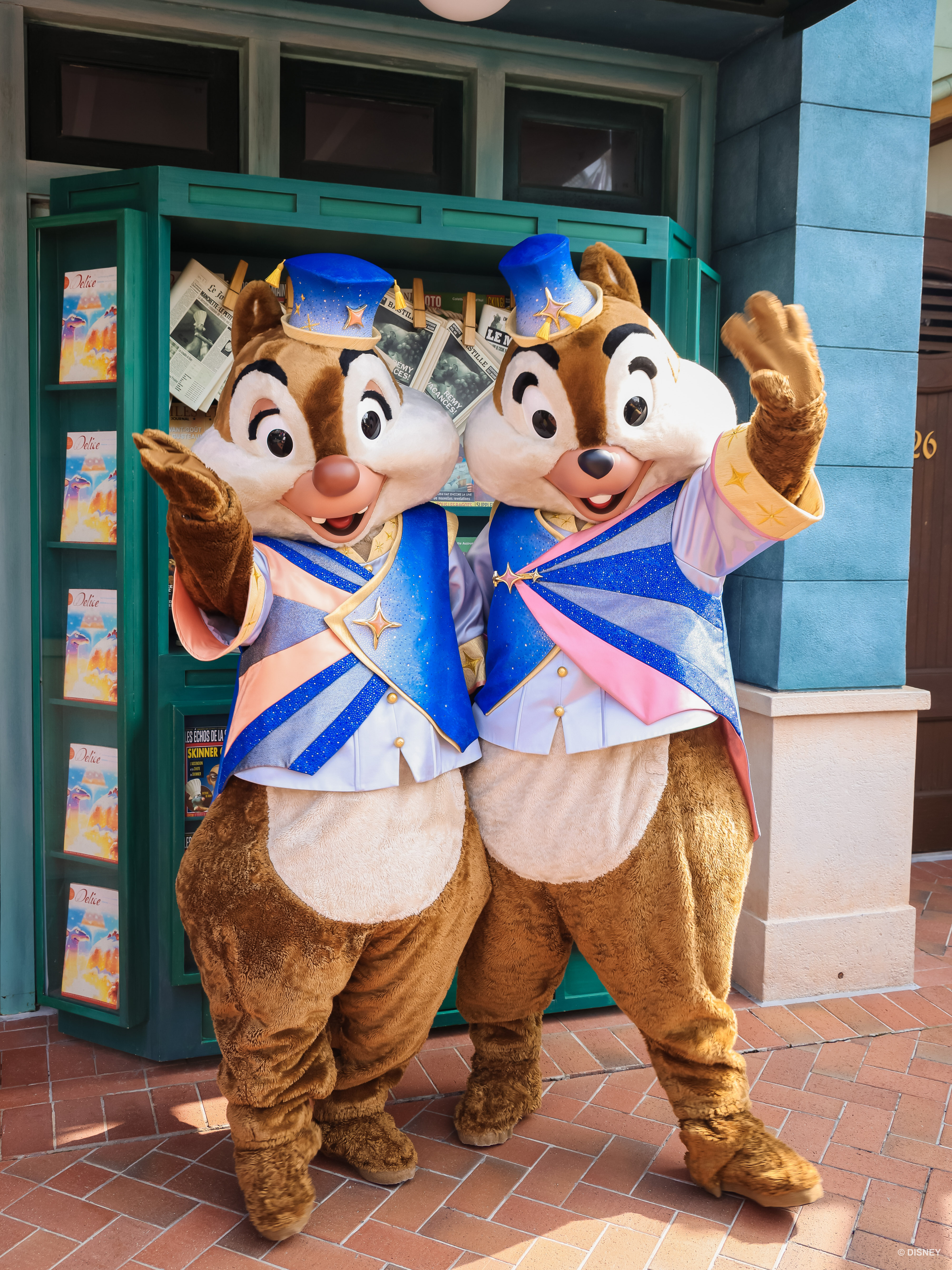 这次真的被上海迪士尼10岁生日盛大开启种草了，谁能拒绝一群可爱到犯规的迪士尼朋友