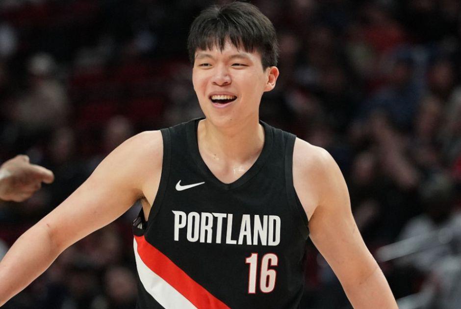 杨瀚森要换老板了

联盟董事会已经批准了由汤姆-邓顿领衔的投资集团将要完成对开拓