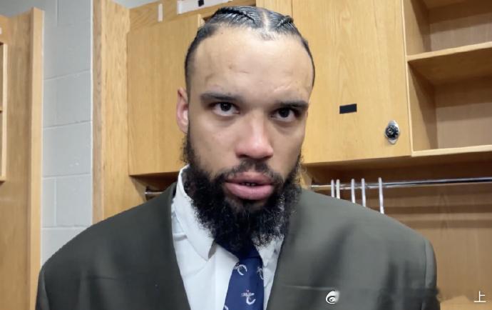 狄龙：“这是季后赛，是男人的比赛。我过去看迈克尔·乔丹打球的时候，包括勒布朗还年