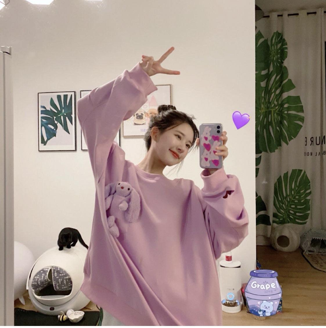 全网都在为赵露思的兔系颜值疯狂！这甜妹感真的长在审美点上了！
 
谁能拒绝自带"