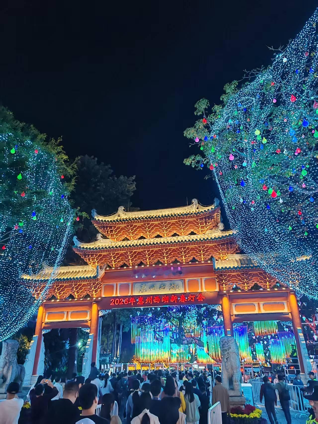 惠州在广东的地位如何惠州是广东第五城，地位还是挺重要的。虽然经济总量比不上前面4