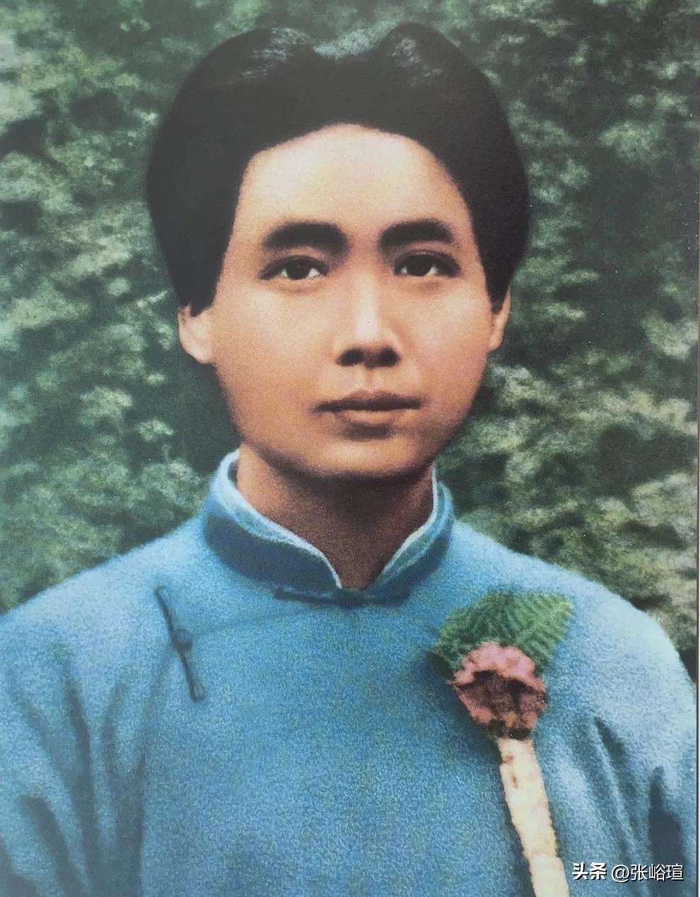 雄姿英发、少年豪气。