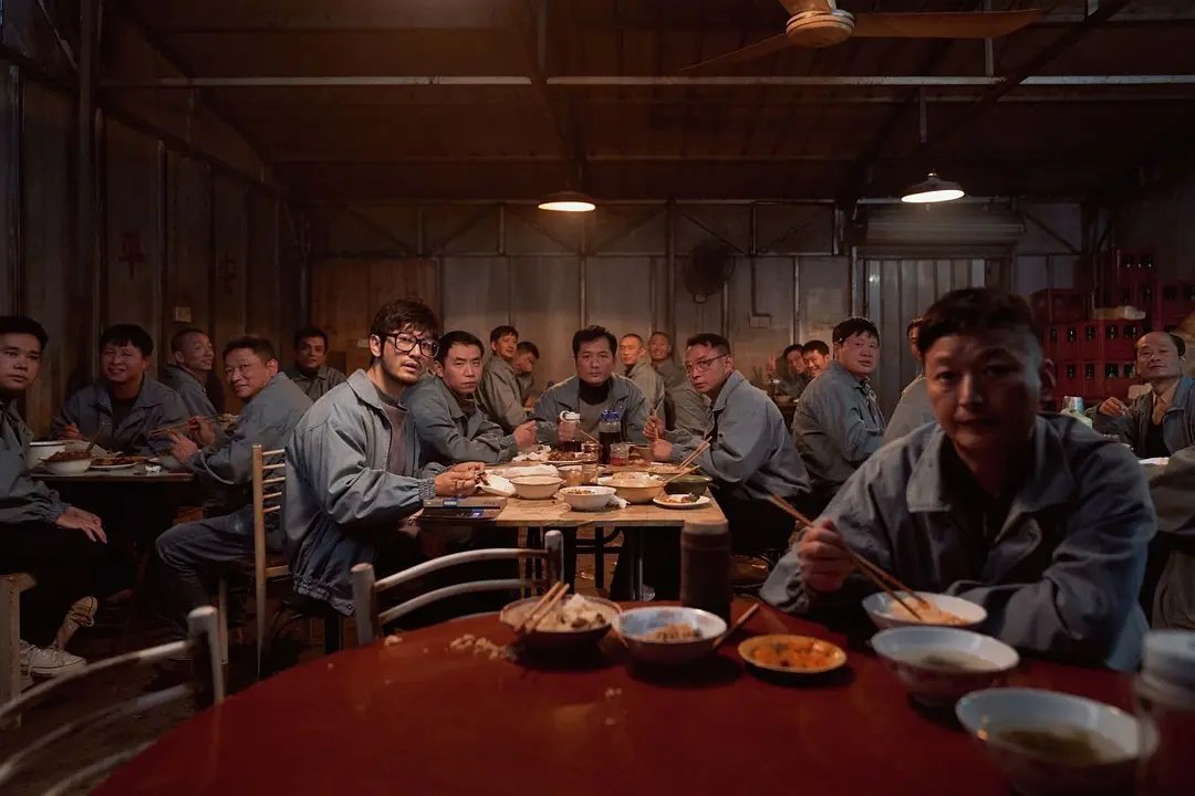 我的评分：[星星][星星] 佳片奇遇季  电影戴假发的人  戴假发的人直面镜头的