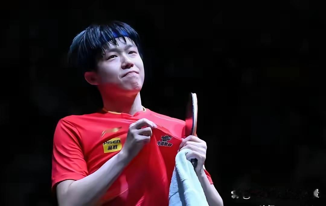 国乒昨天8-2拿下法国确实漂亮，但梁靖崑在男单赛场手握4个赛点被小勒布伦翻盘，这
