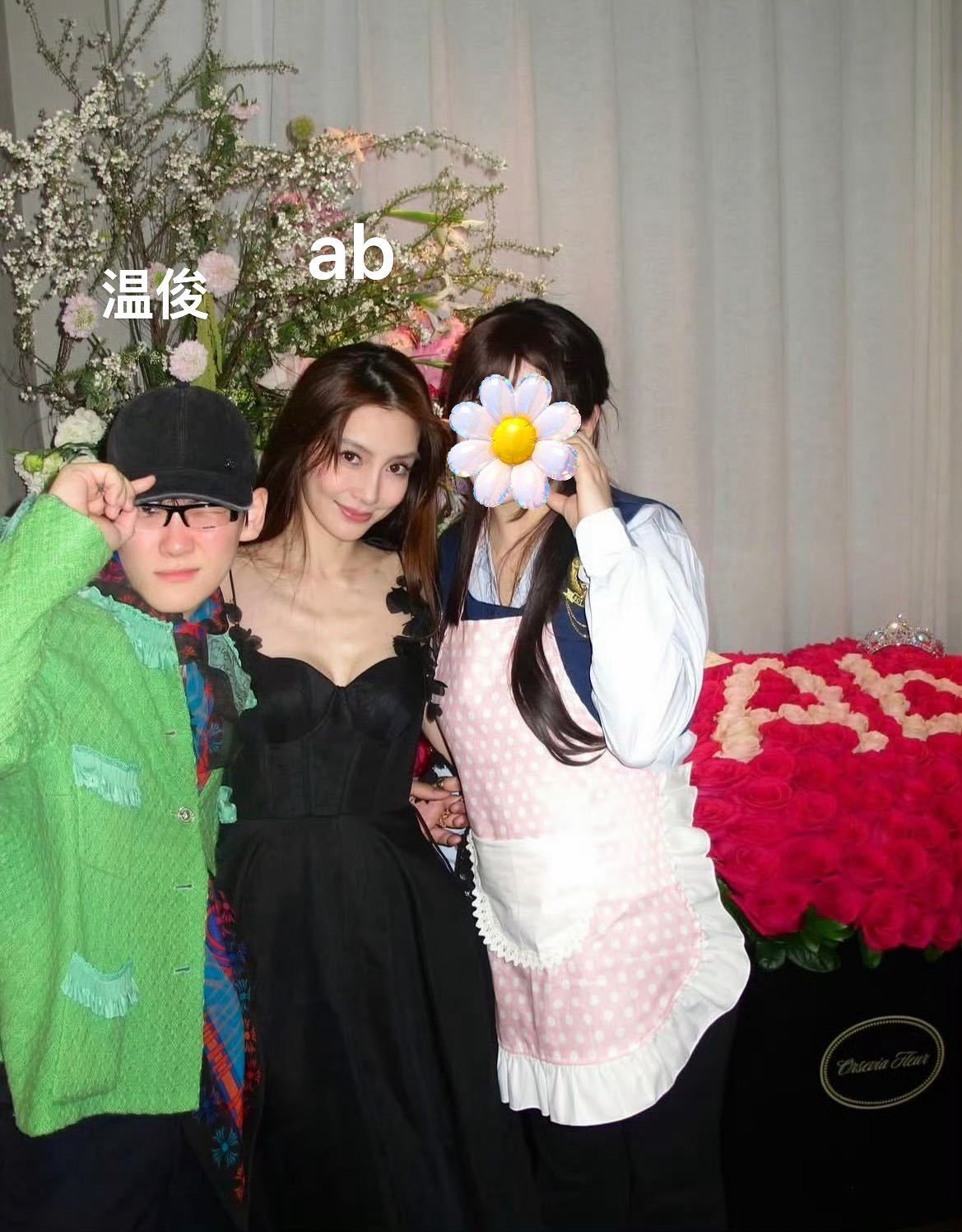 请我们Angelababy姐姐继续，这两天太夯了，根本看不够 ​​​