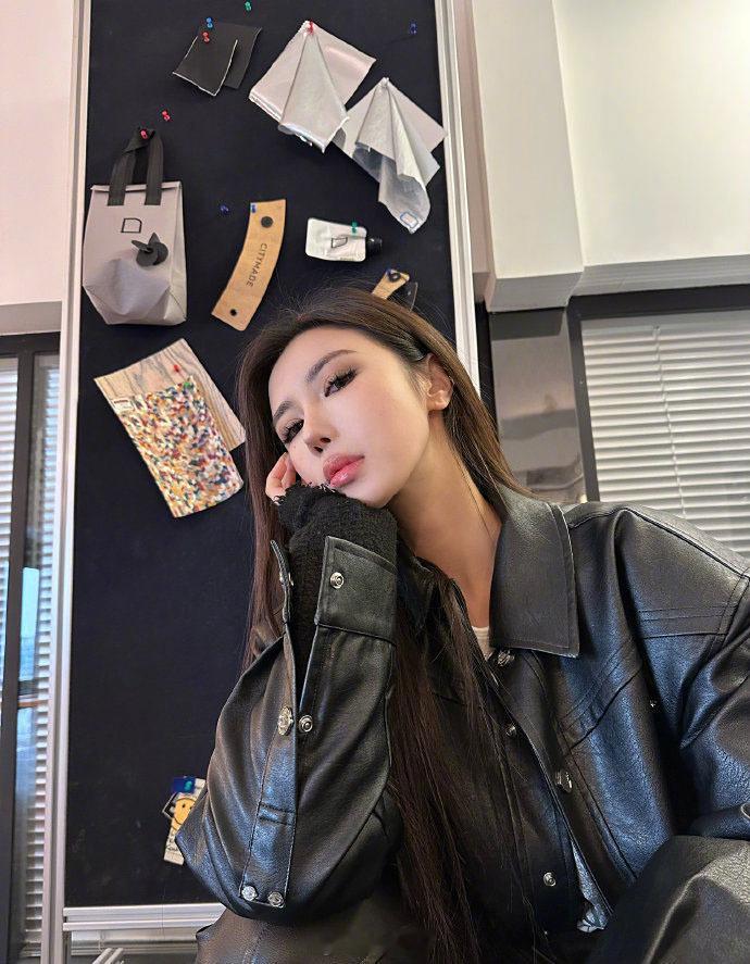 简单ins风格的咖啡店是真的好拍生活手记美出圈 好久没有去探店咯我终究是按捺不住