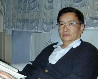 1969年，37岁 梁从诫 被下放 江西 劳动，妻子 周如枚 立刻提离婚，还给儿