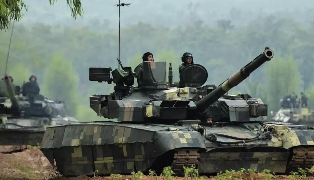 当说不说，我支持泰国狠揍柬埔寨！
虽说泰国也不是啥好东西，但是柬埔寨更可恶，怎么