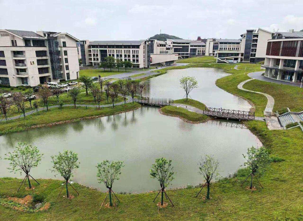 广州民航职业技术学院赤坭校区