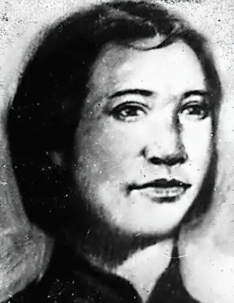 她若不牺牲，十大元帅可能会有女元帅？贺龙：她胆大，天分比我们高多了。
 
她是贺