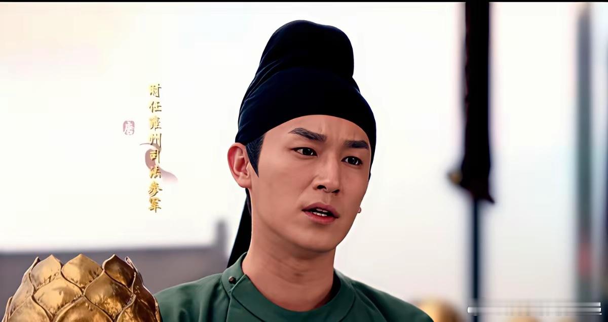 别的剧费尽心思给演员“扮老”，只有这部剧，敢让时间在演员脸上真实地“雕刻”角色。