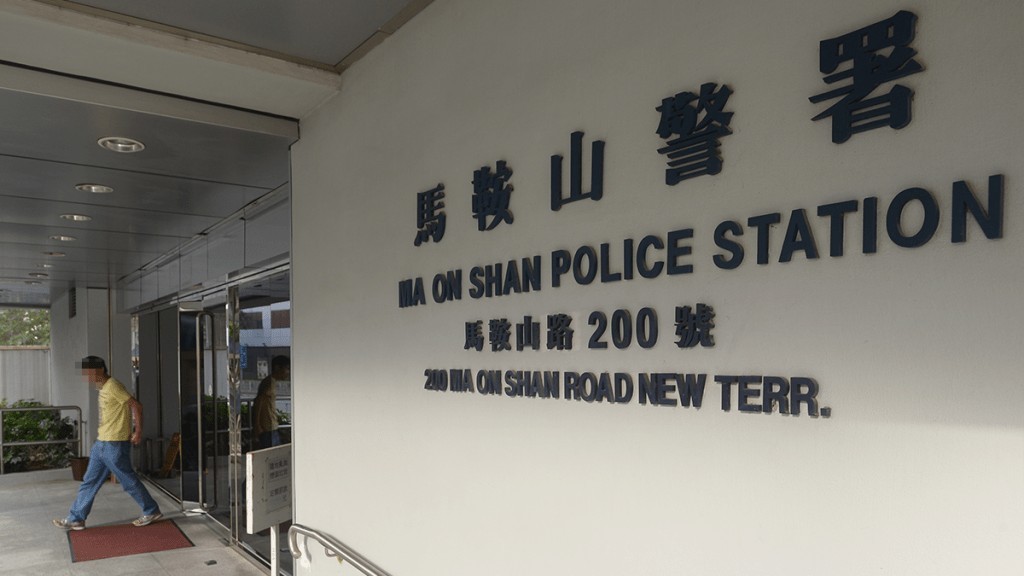 【香港一警员疑被骗至柬埔寨诈骗园区】#香港回应警察被骗至柬埔寨##1名香港警察疑