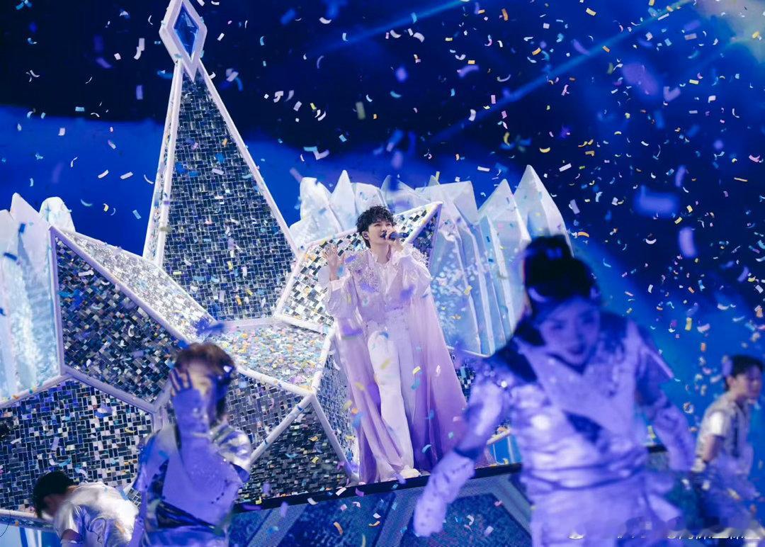 周深良陈美锦主题曲星昼周深良陈美锦主题曲星昼上线绝美古风单曲重磅上线，周深超强唱