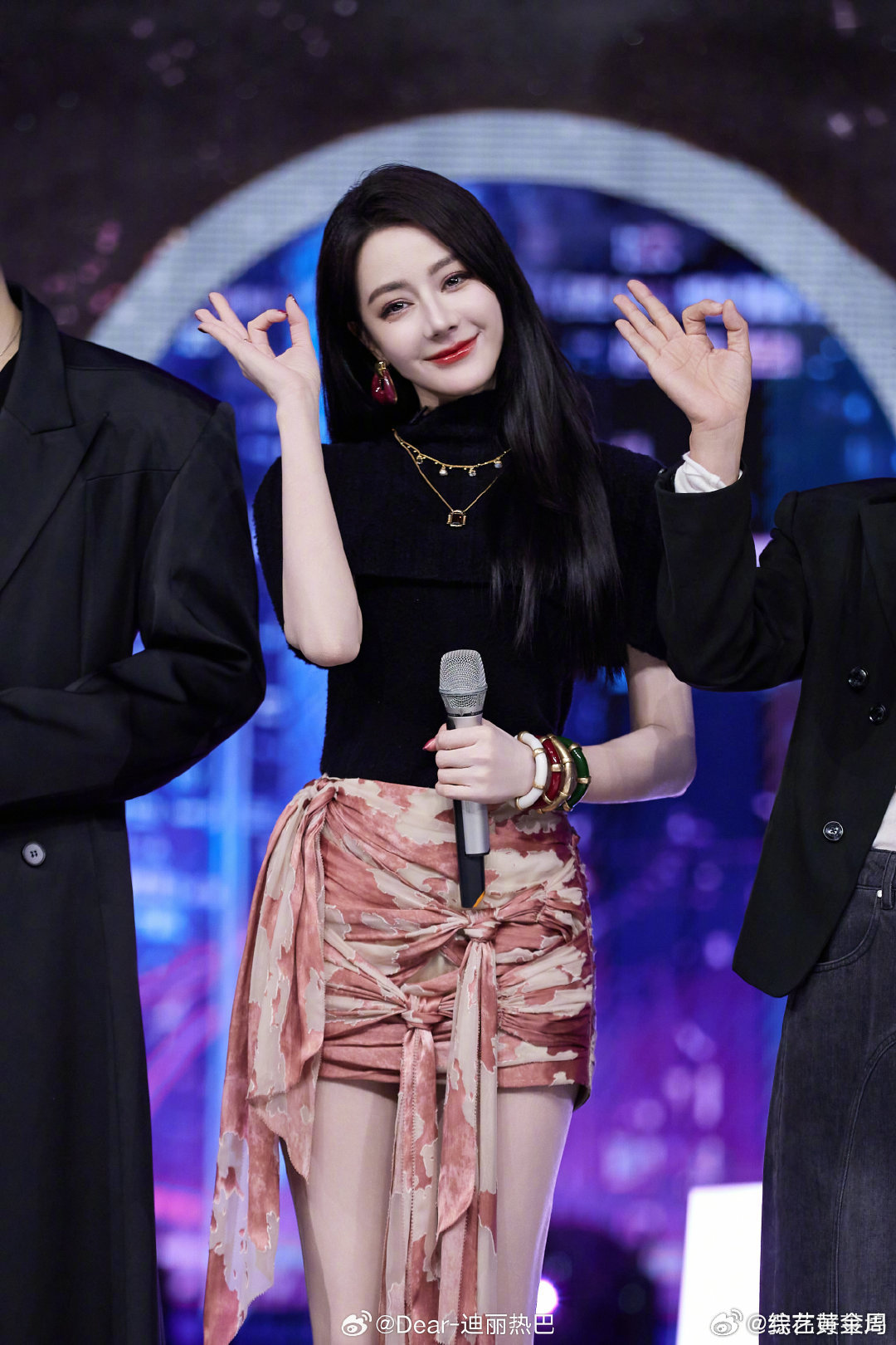 陈飞宇让迪丽热巴心动值129你好星期六白日提灯售后太甜！陈飞宇小动作不断，热巴心