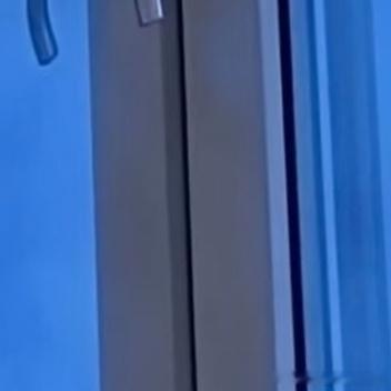 每日一善每日一善阳光信用青春是用来浪费用来做梦用来努力的，你应该用这样的时光做你