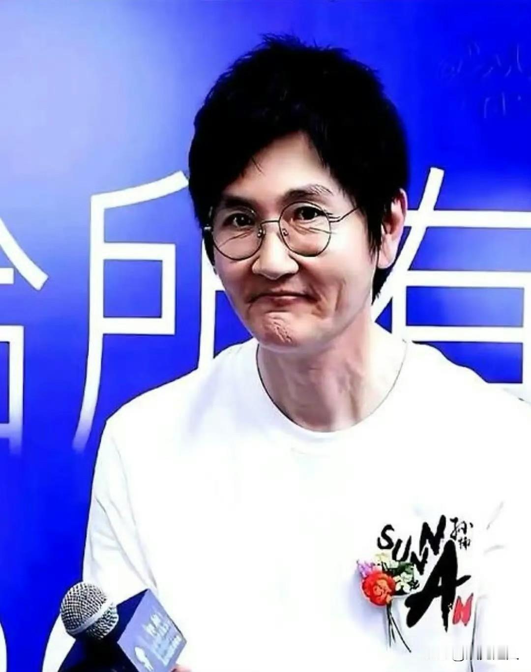 57岁白岩松、56岁孙楠、52岁朱迅，看着他们状态，再胖的人真不想跑步减肥了！