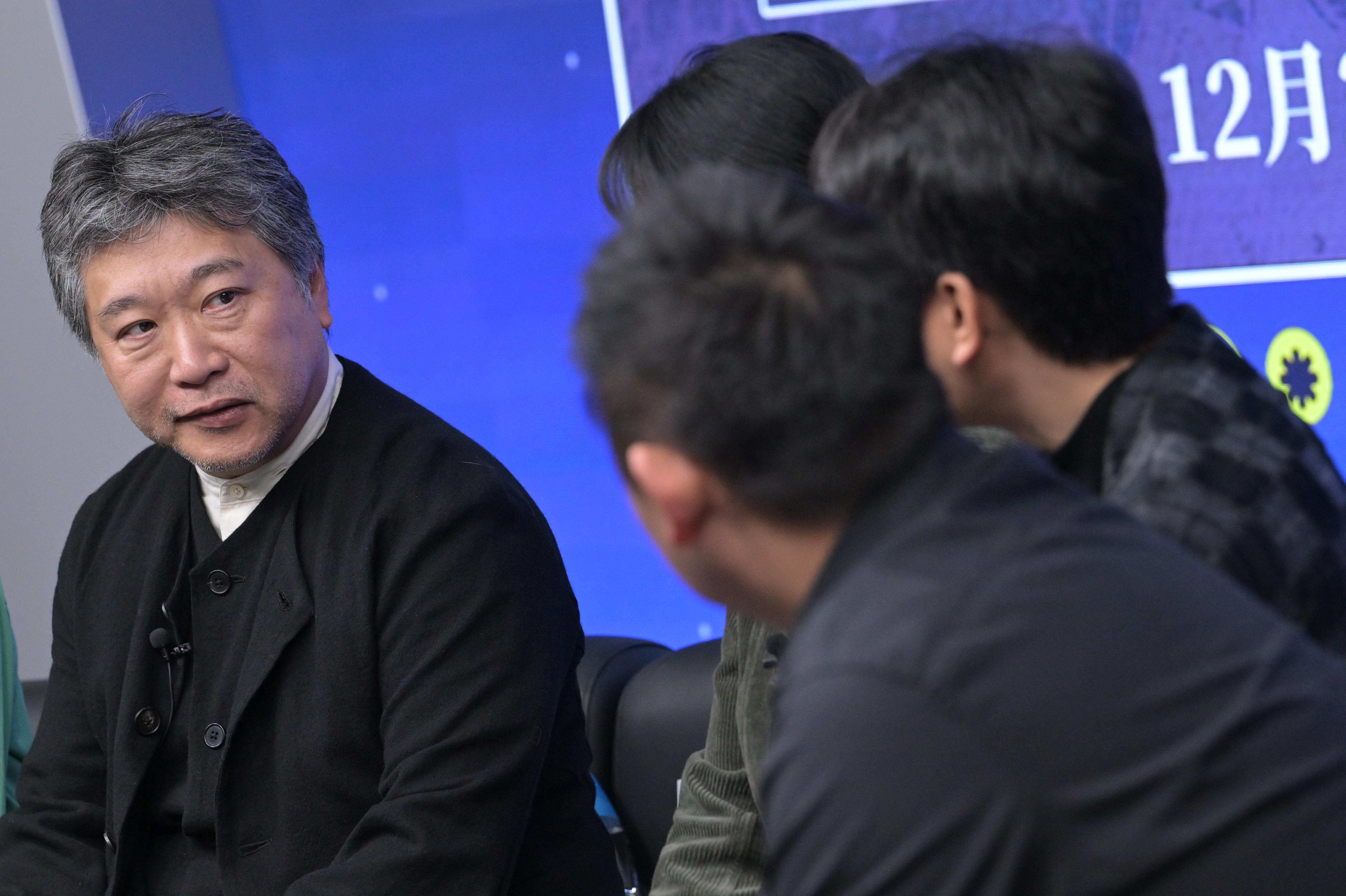 是枝裕和电影像酒心巧克力 导演是枝裕和与青年影人对谈，问大家：你们觉得我风格是什