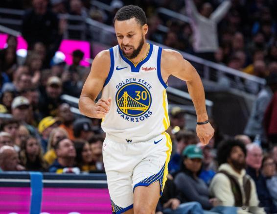 他的生涯总得分超越文斯·卡特，跃居历史第22位。卡特在解说席说道：“我确实知道库