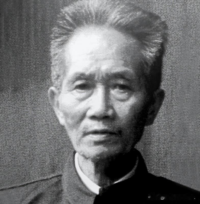 1950年，开国上将杨勇收到一封来信：“我还活着，能不能给我安排个工作？”杨勇看