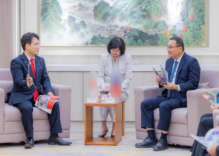 日本参议员滝波宏文率团访问新北市 侯友谊：加强互访与合作！

2025年12月2