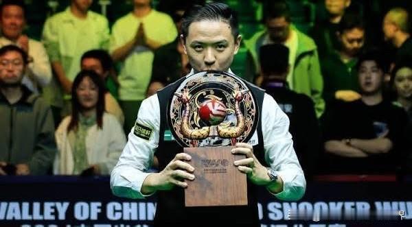 2026武汉公开赛今日开打！

此赛事之后将会决定新的世界第一，目前临时世界前五