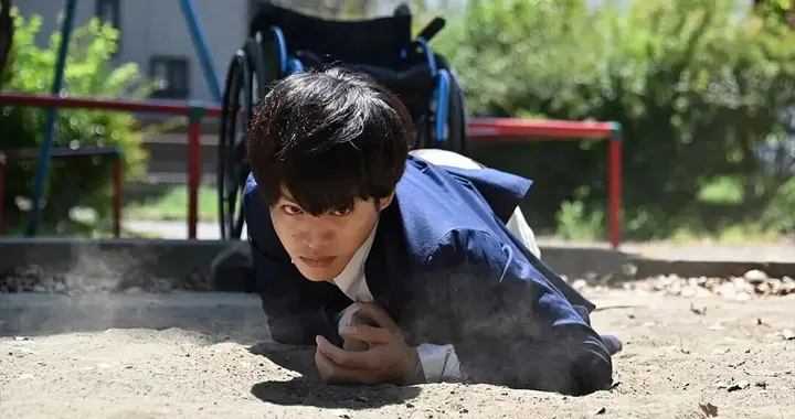 郑智化为什么觉得自己在“连滚带爬”？