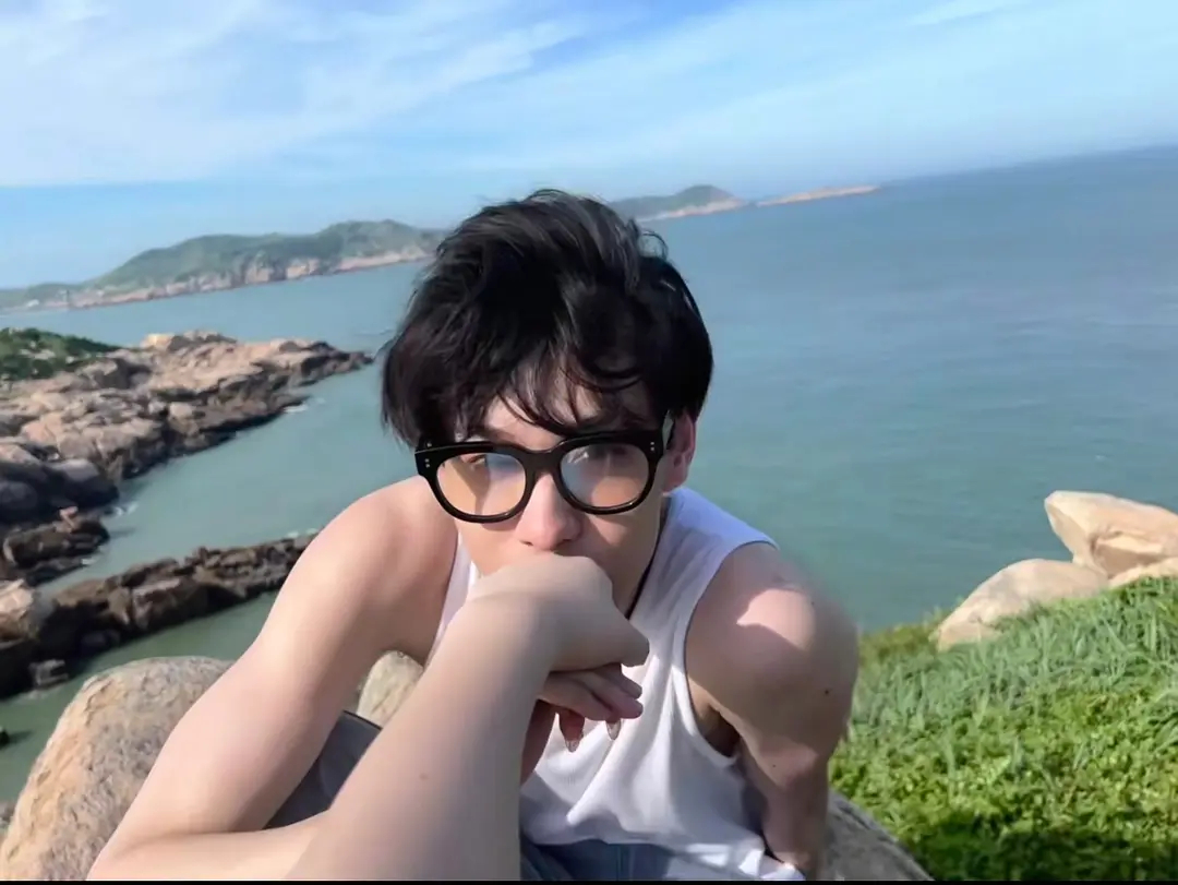 粉丝最爱的女友视角 没想到是真嫂子 