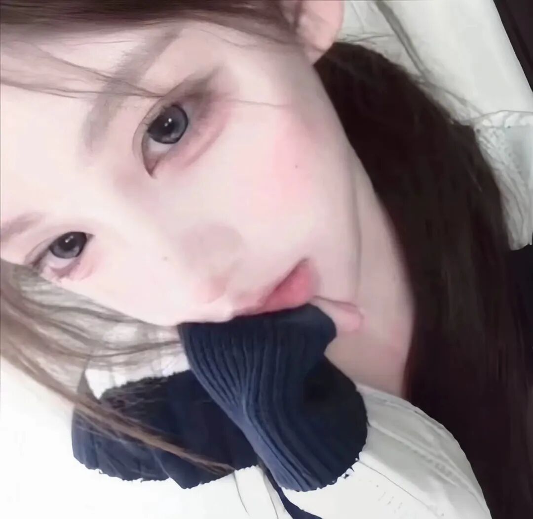 𝑾𝒆𝑪𝒉𝒂𝒕｜一期很貌美的女生头像𖦹 ‧̫ 𖦹ᐝ？！颜值头像｜真