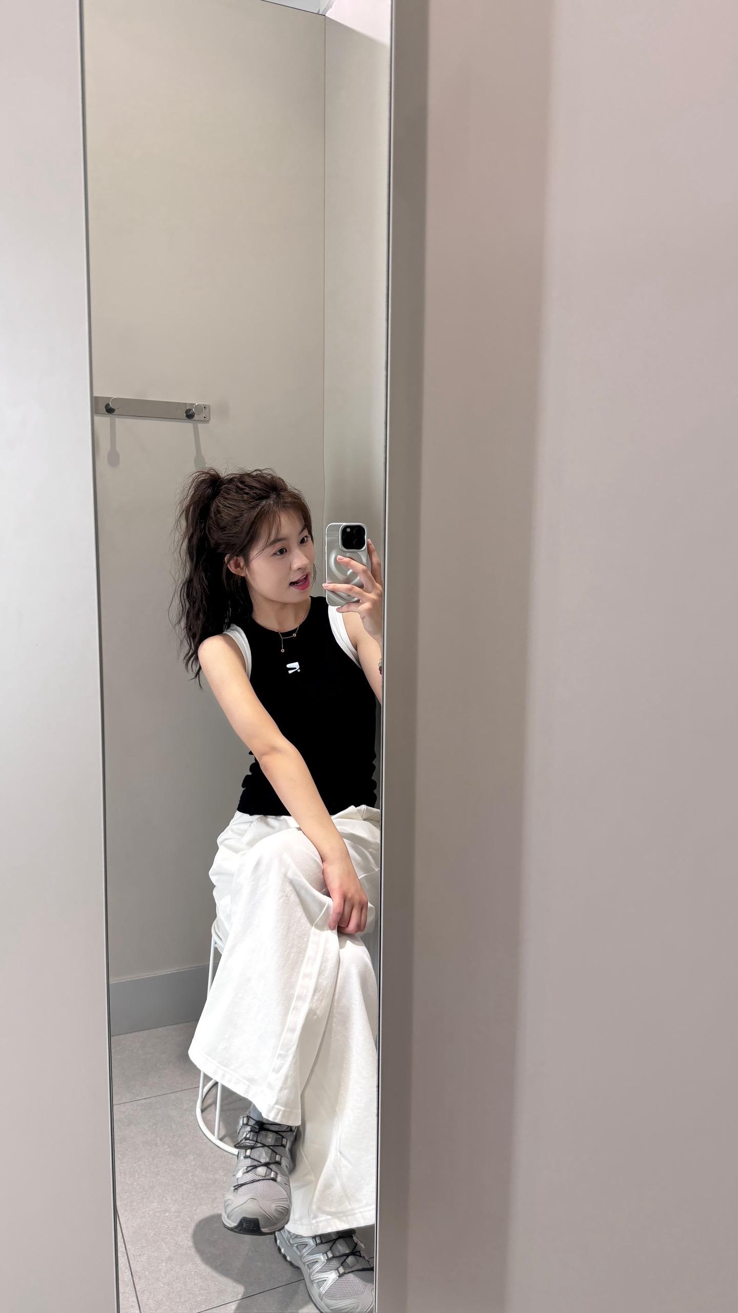 他们总在意我胖了瘦了 但我很开心 最近吃的饱睡的好 万事不敌我开心