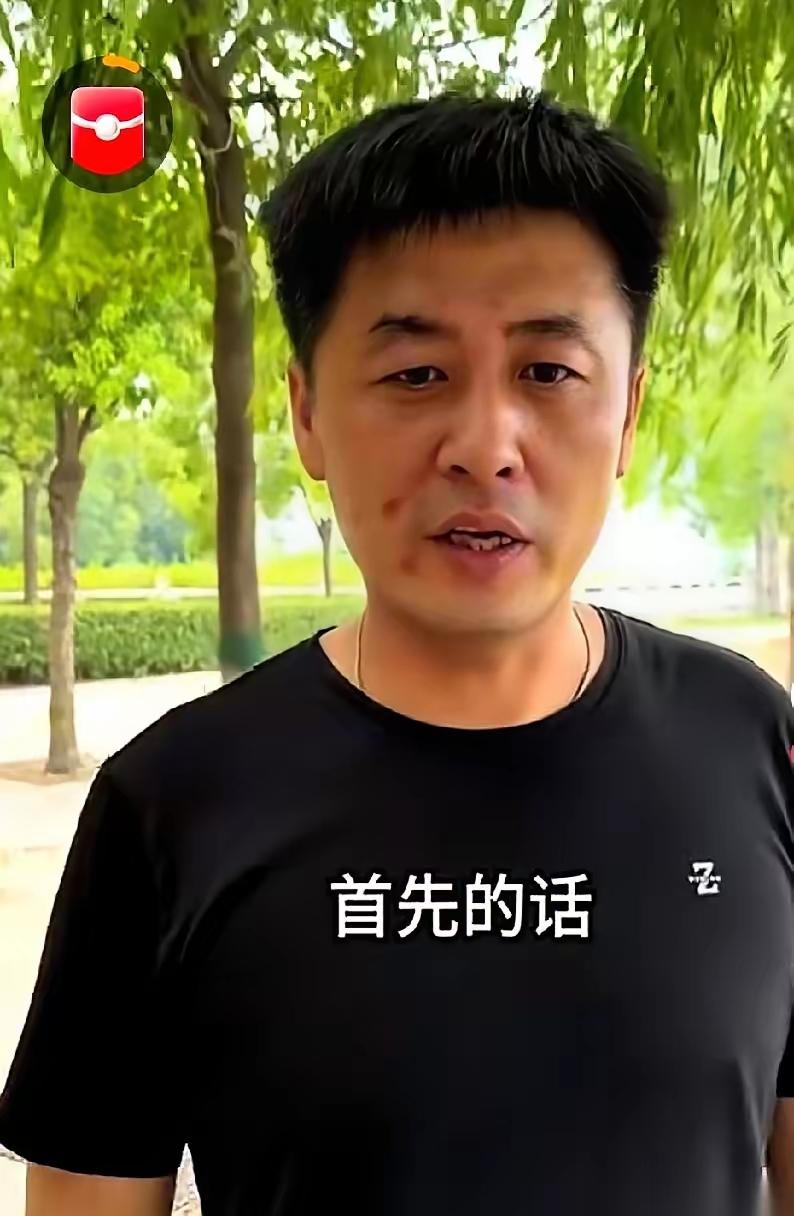 平顶山这位撞脸张雪峰的烧烤师傅，原本手握现成的流量密码，却硬生生被操作给消耗殆尽