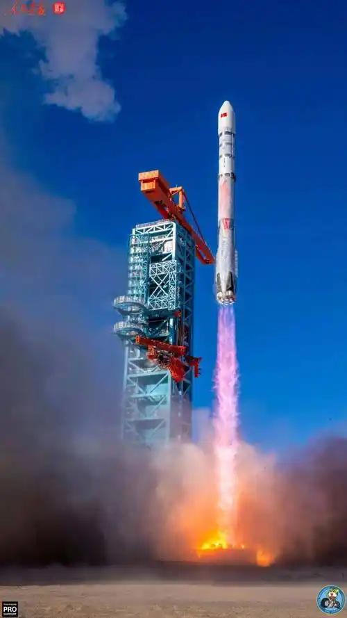 *重大突破，我国成功实现火箭陆地回收！用的就是和马斯克的 SpaceX 一样的技