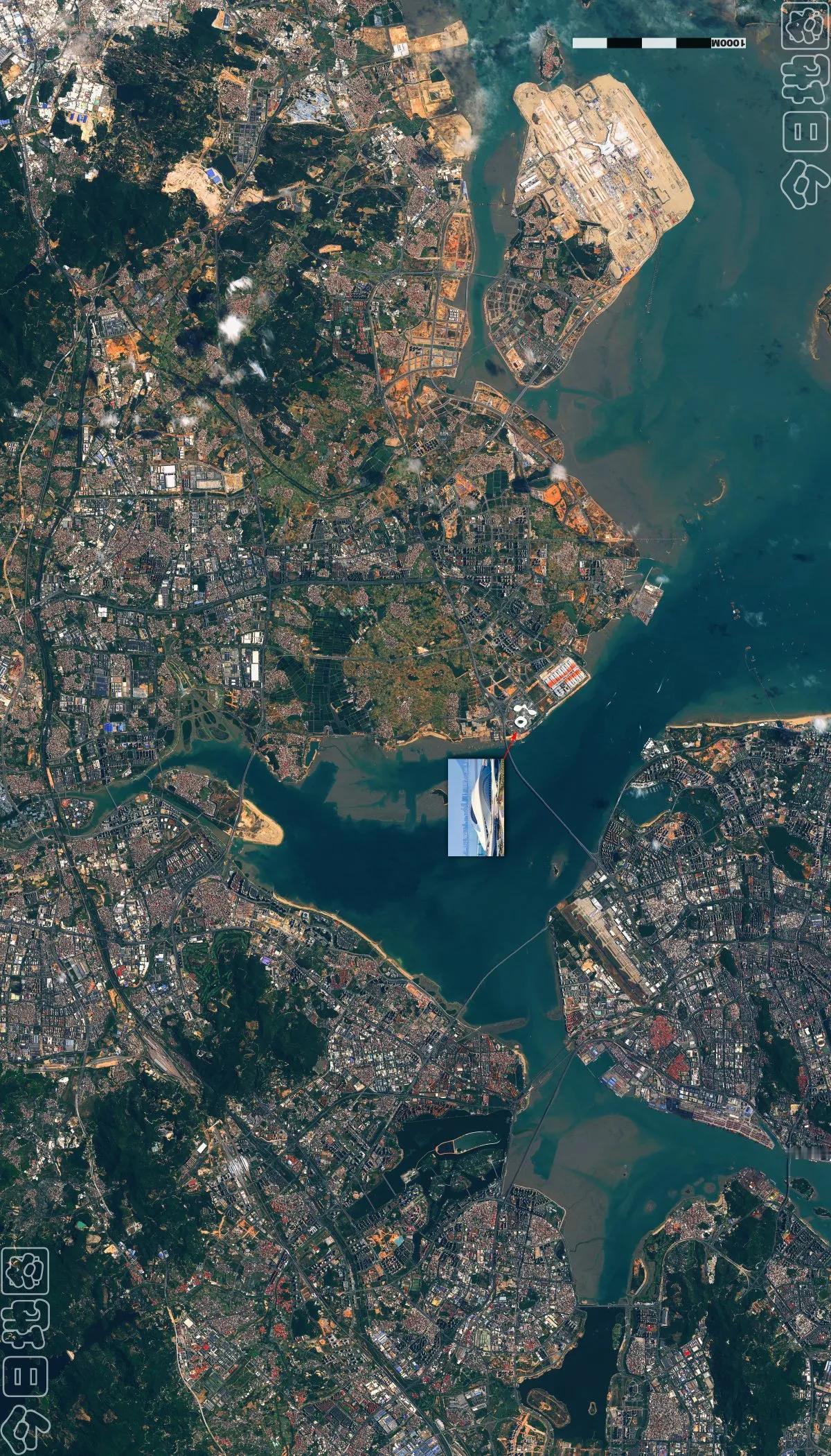 福建省厦门市最新卫星图（11.08）
—旋转观看