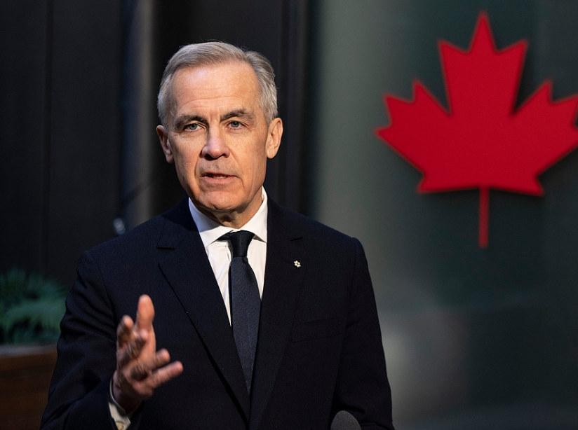 加拿大总理卡尼选择访华的时间很耐人寻味。在特朗普一面准备武力夺取格陵兰岛，一面虎