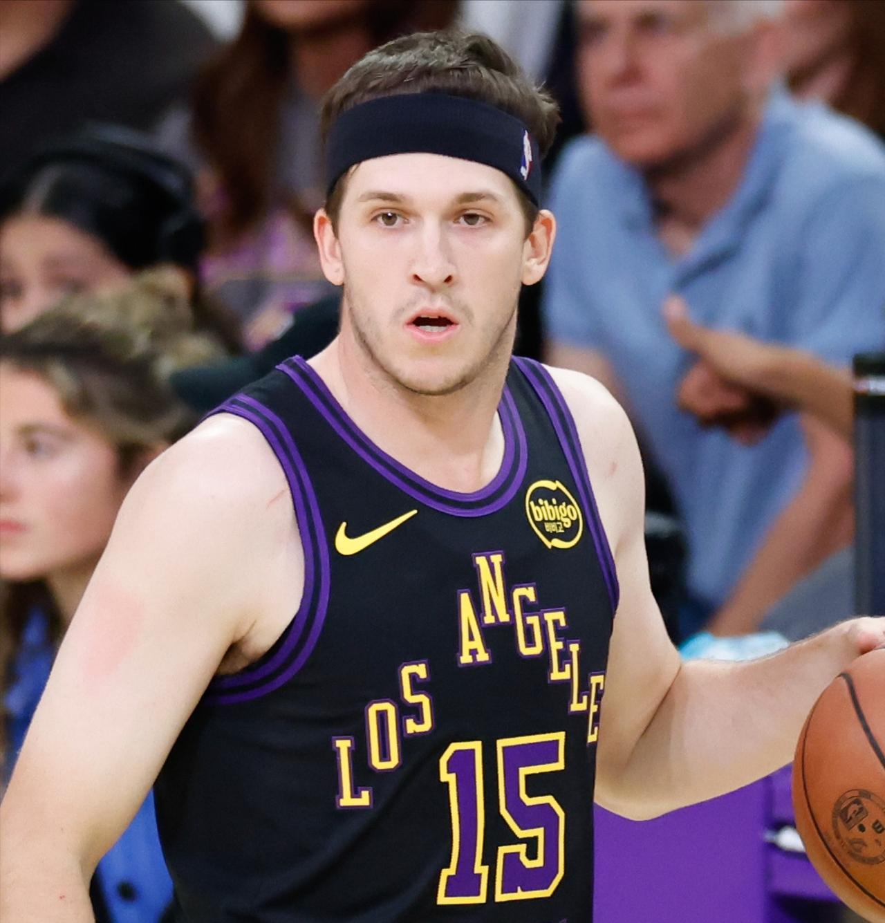 疯了！湖人计划5年2.4亿续约里夫斯！

里夫斯绝对是好球员，但5000万年薪实