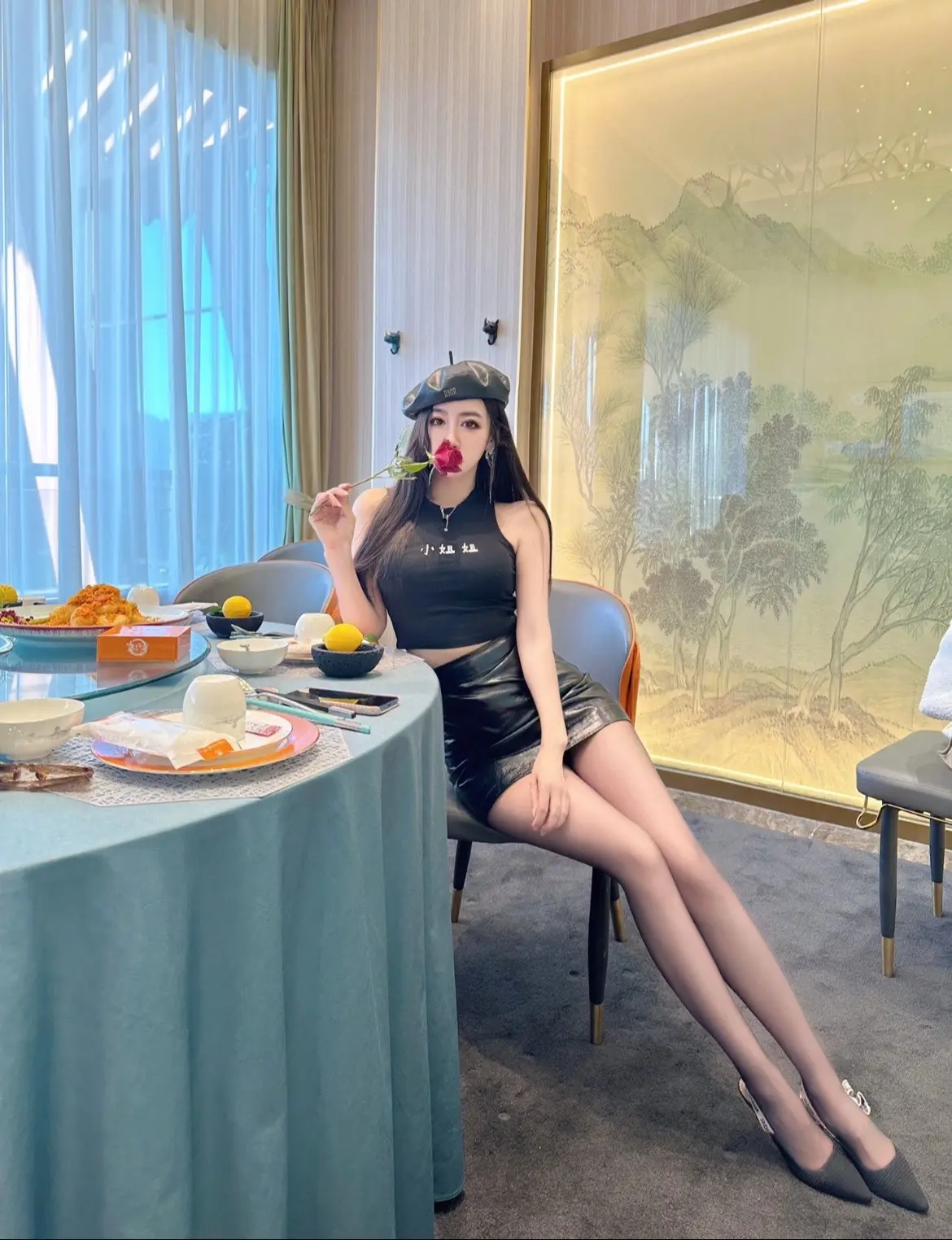 杭州卷的我快吃不起饭想换个城市生活了。