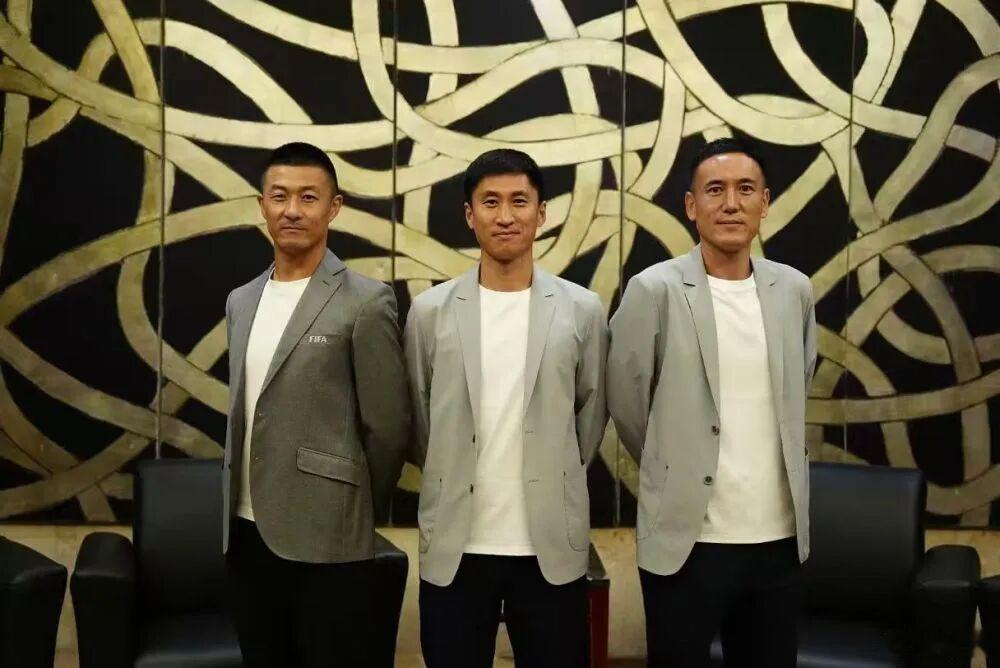 世界杯3名中国裁判同场执法世界杯国际足联官宣，北京时间6月21日美加墨世界杯厄瓜