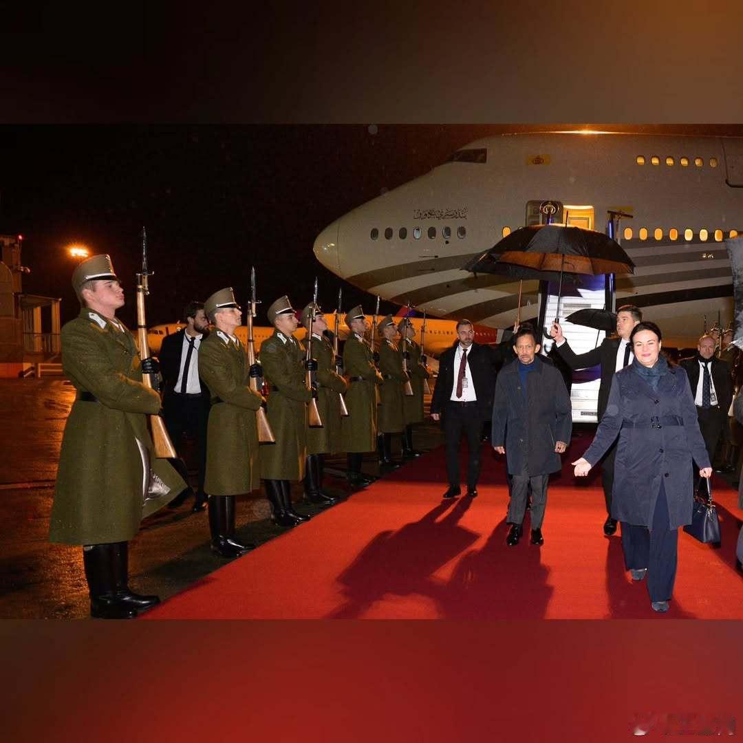🇧🇳🇭🇺11月17-11月18日，苏丹哈桑纳尔·博尔基亚对匈牙利进行国事