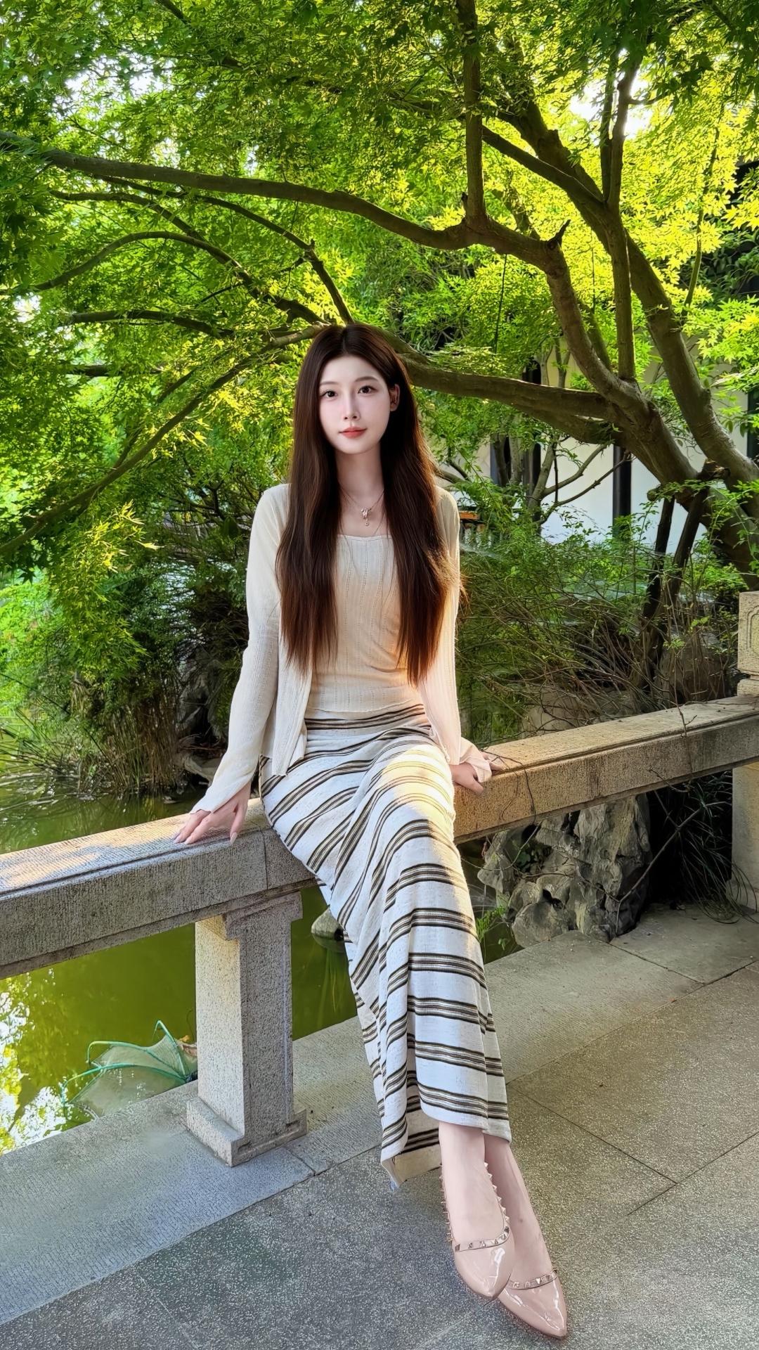 生活不是赶时间，而是感受时间！有哪些美女让人过目难忘？ 美女究竟能有多美 什么样
