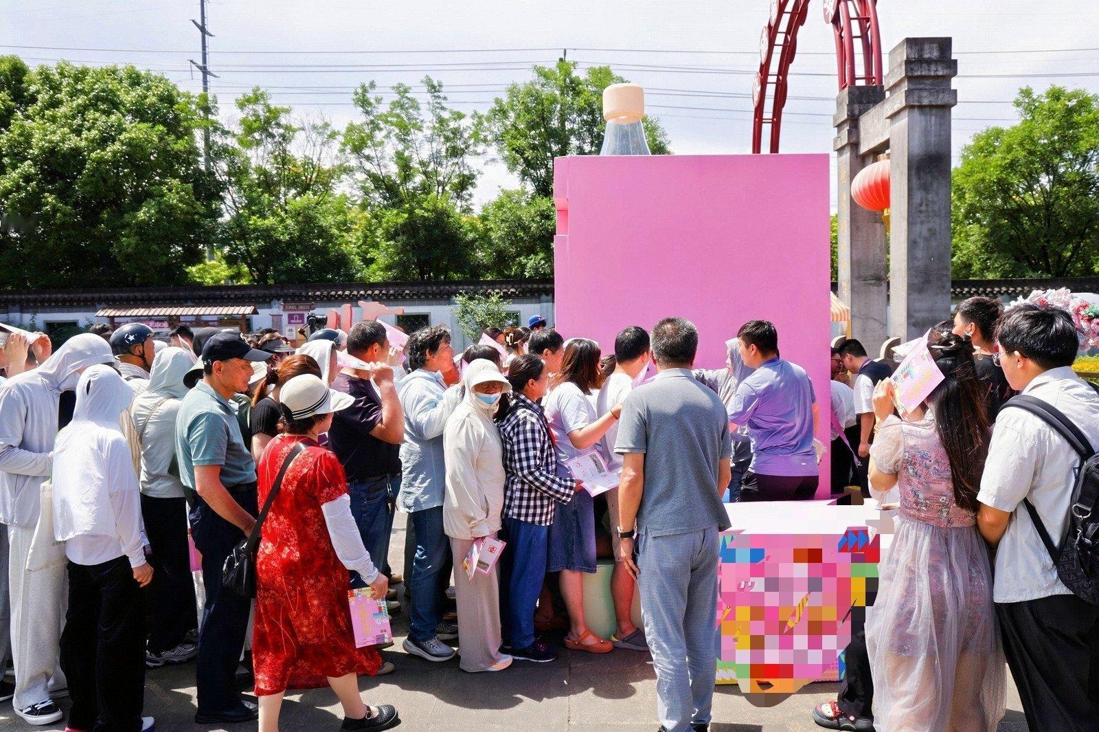 字字不提醋字字都是醋 “用好物万事顺”快闪活动圆满落幕！现场趣味互动、集章打卡、