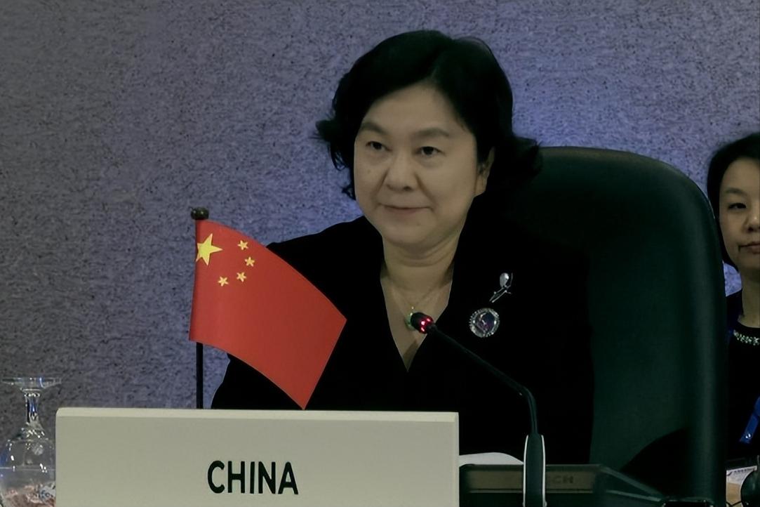 华春莹代为出席，对东盟释放善意，一句历史教训专门敲打日本，马尼拉会场暗藏玄机。