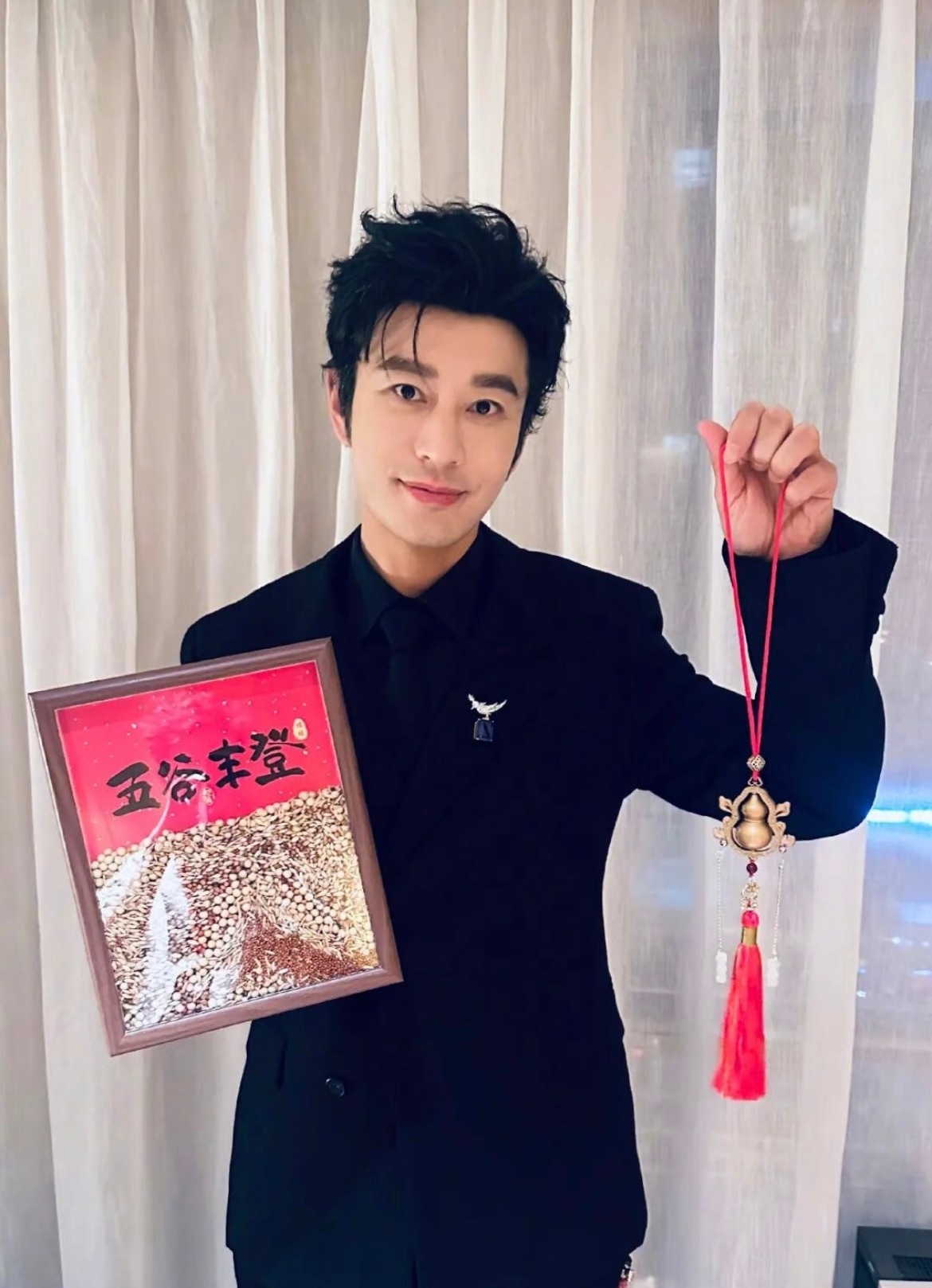 黄晓明祝大家学业上岸哈哈哈哈哈哈哈那得等今年 12 月份了，现在才刚公布不久，大