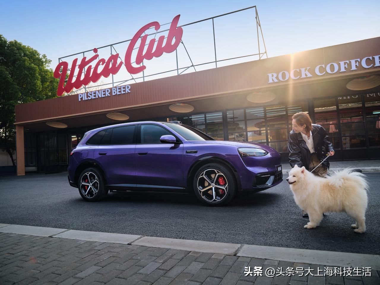 华为春季全场景新品发布会问界M6这小订一开，我是真觉得那句“年轻人的第一辆卡宴”