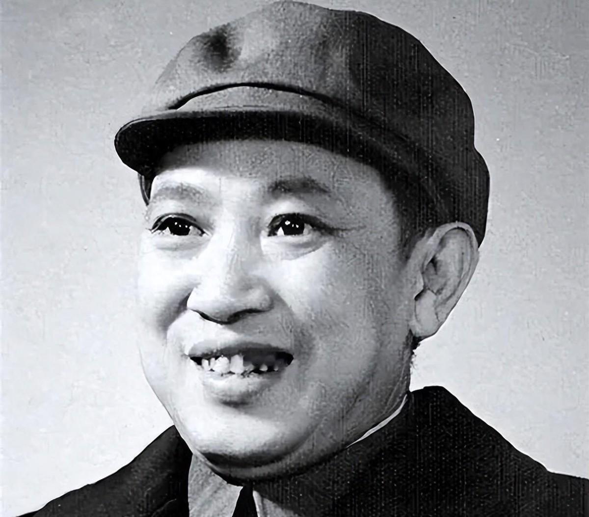 1958年，毛主席因理论与实际不一致，拒绝让田家英下放农村，这一决定背后有什么深