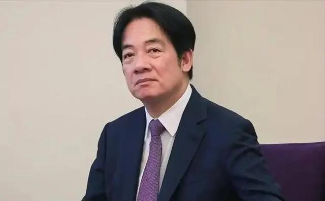 郑丽文要被摘桃子，国民党两人野心很大；国台办8字表态，赖清德慌了。
 
这话最近
