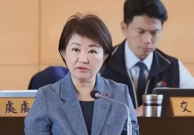 台湾地区“台中市长”卢秀燕发表严正声明，7月14日，她公开质疑台湾地区“卫福部”