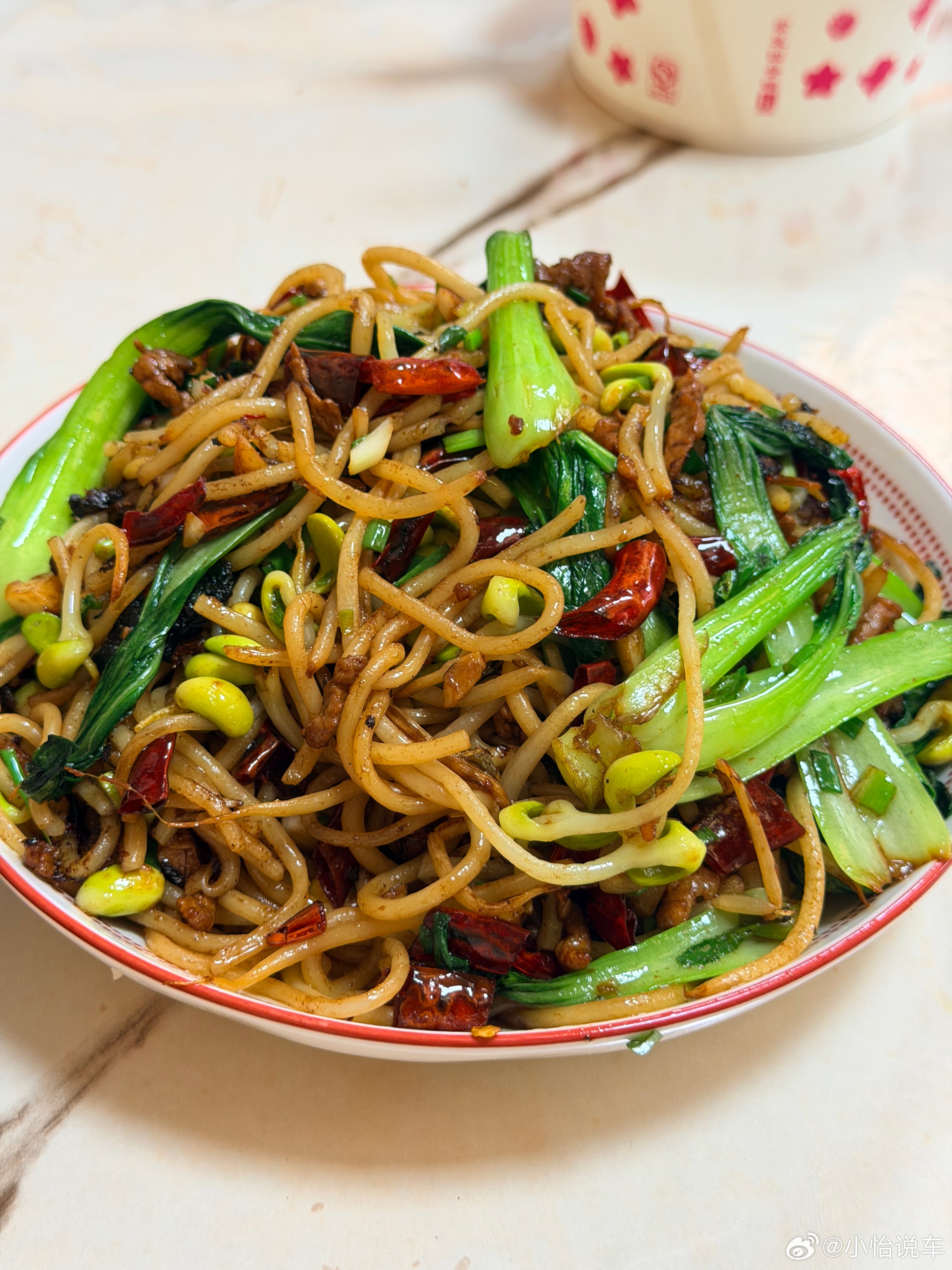 江西炒米粉真是顶美味，7元一份，料够足，爱吃粉的一定要试试！ 