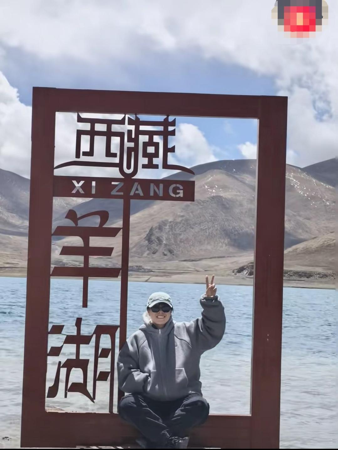 人间清醒王艺迪
难得的假期，国乒团队伦敦世乒赛后的一个小长假，回到家家乡少不了亲